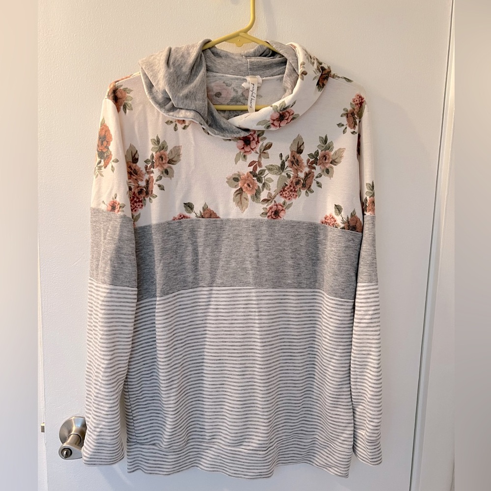 Grateful Hearts Lightweight Hoodie